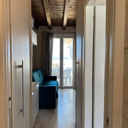 Perla Viareggina - Sul Mare Con Terrazzo 公寓 维亚雷焦